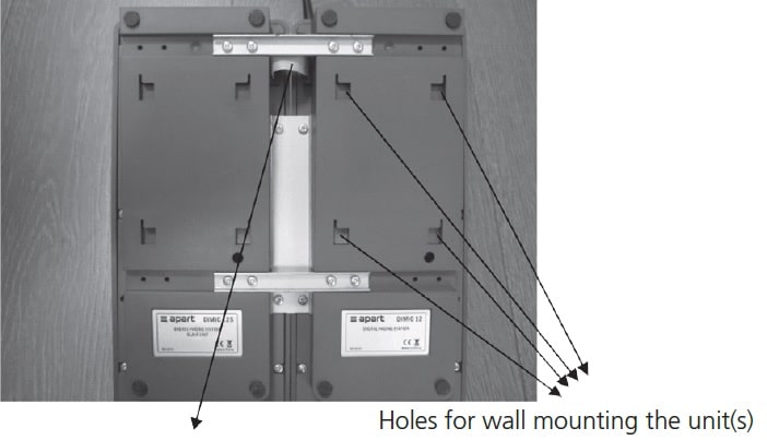 Отверстия для настенного монтажа микрофонной консоли BIAMP DIMIC12